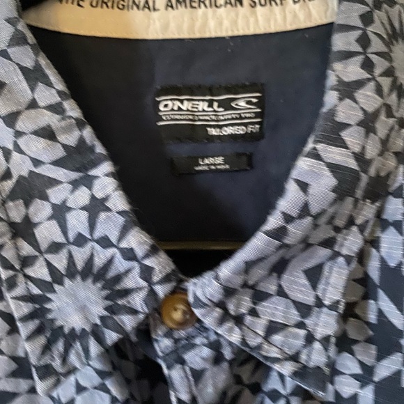 O’NEILL Printed Button Up Shirt - Picture 4 of 4